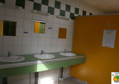 douches_toilettes03-400x284